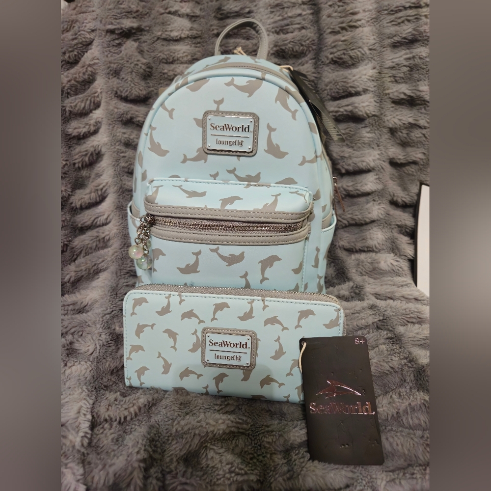 SeaWorld Dolphin Backpack and Wallet Set